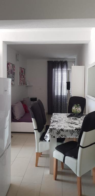טרוגיר Summer Lounge Apartment מראה חיצוני תמונה